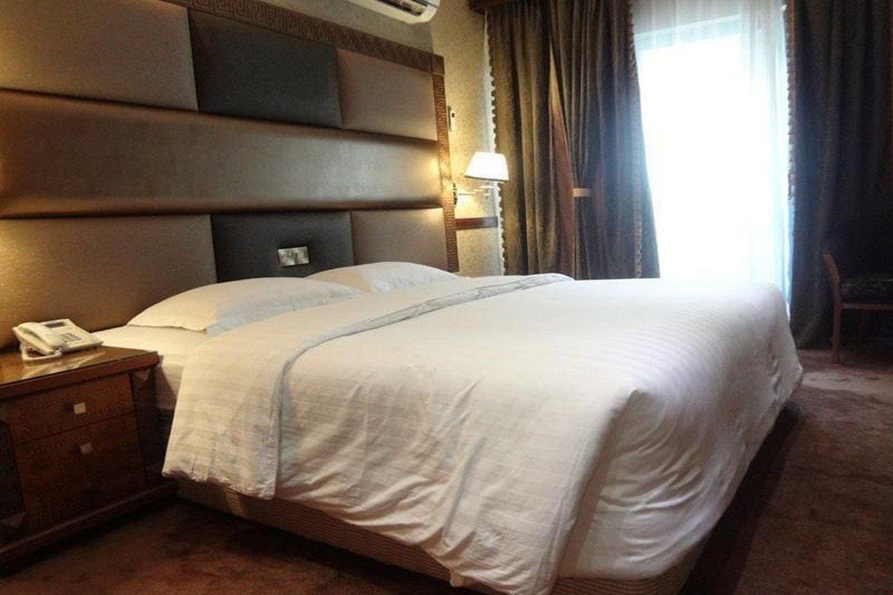Hotel Abjad Crown Dubai
